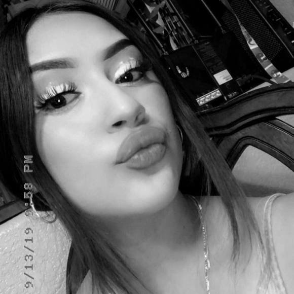 Meet your Posher, Kim - Picture 1 of 1